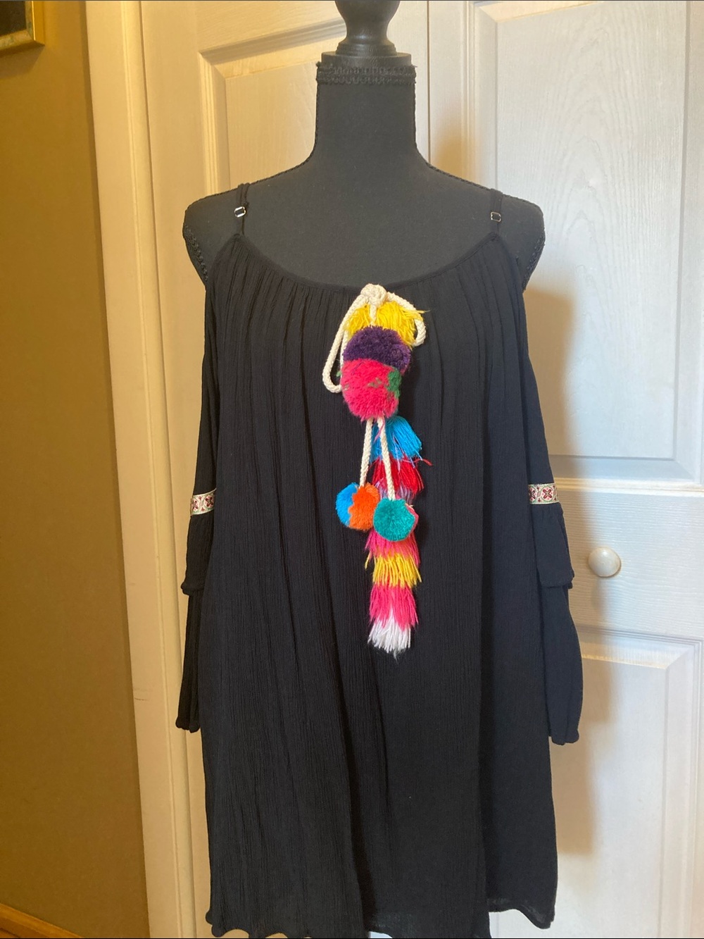 Black Cold-Shoulder Boho Top with Colorful Pom Tassels. Gauzy Fabric..Size M